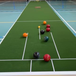 Short Mat Bowls dorazil do Česka – a začíná psát svůj příběh! První pokusy, první endy, první nadšení – máme za sebou...